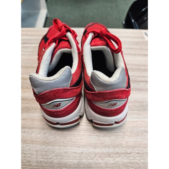 Men\'s Size 9.5 New Balance 2002R Team Red Comfort Laced Low Top Shoes M2002RDR main image 7